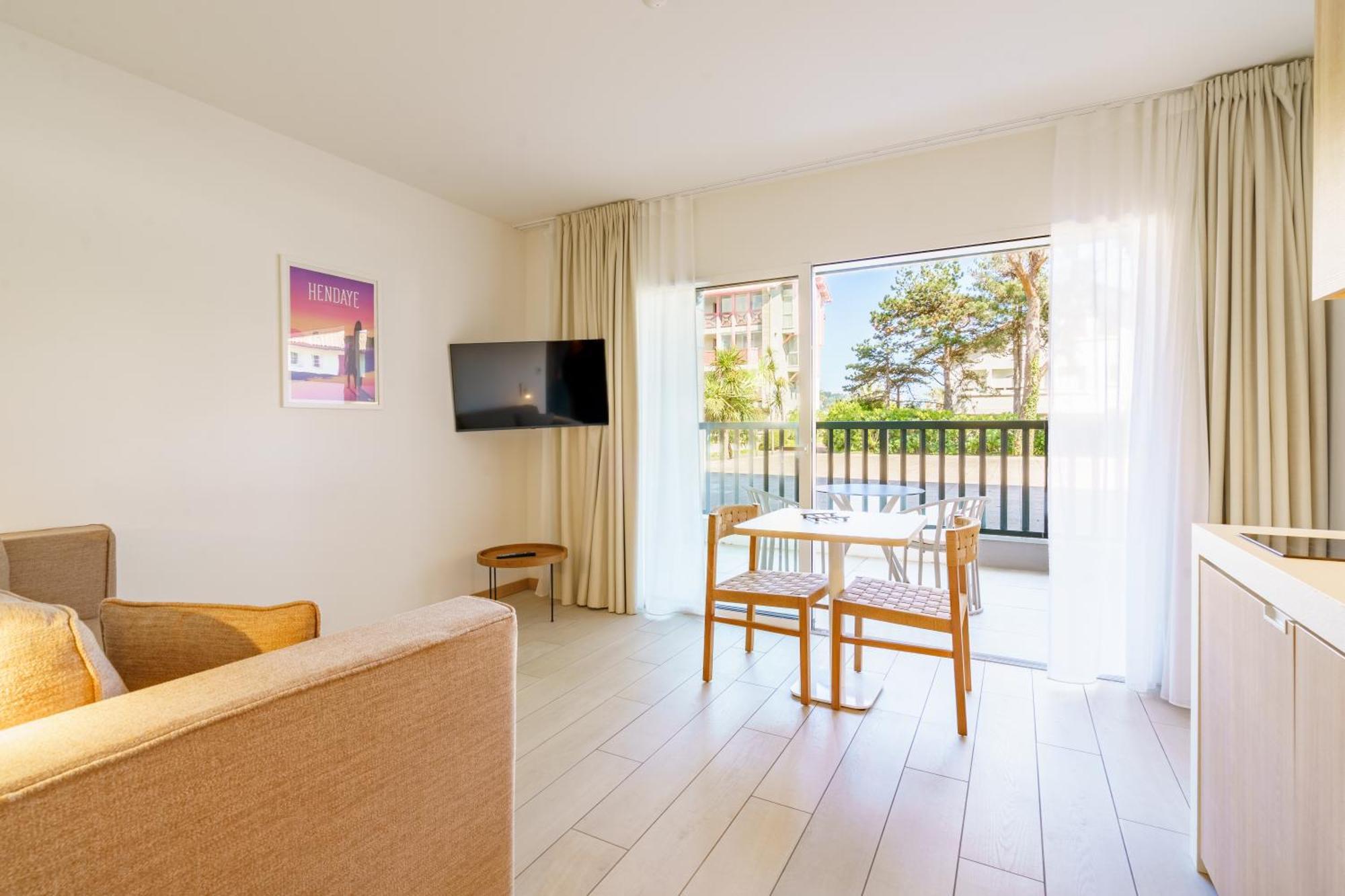 Residence Ibaia - Piscine & Spa Hendaye Exteriör bild